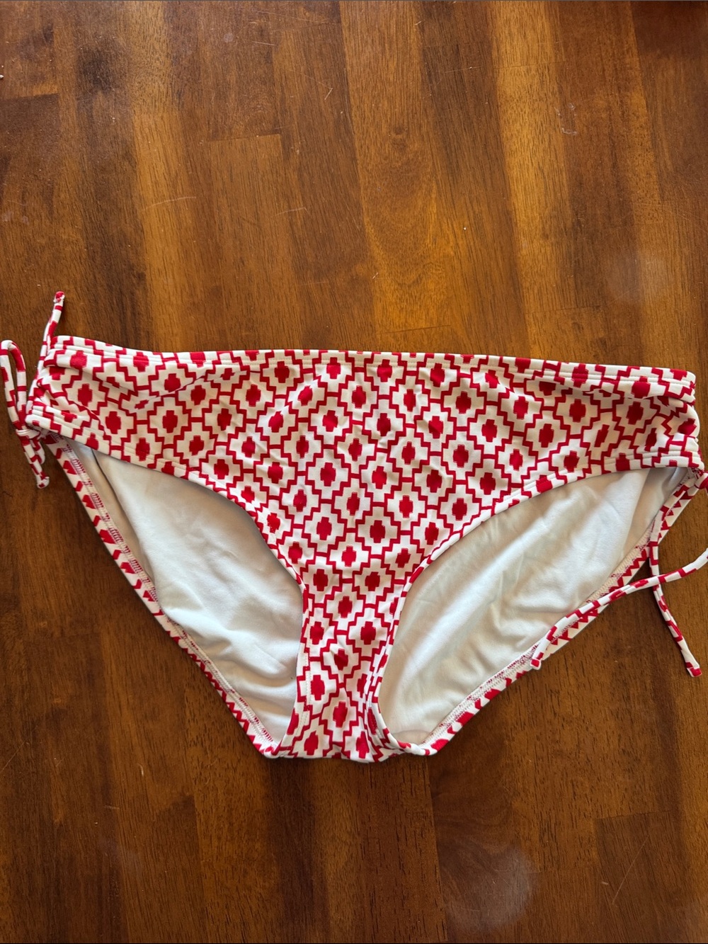 Shade & Shore Red and White Geometric‎ Bikini Bottoms